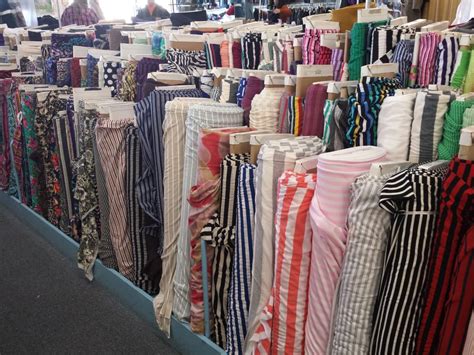 High fashion fabrics - Gorgeous Fabrics sells high-end fashion fabrics at discount prices including knits, jerseys, cottons, silks, linings, boucles, wools, coatings, denims, haute couture, bridal and evening wear. Our fabrics are good for shirts, blouses, pants, coats, jackets, and dresses. We bring the Garment District to your door!